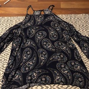 •floral boutique top